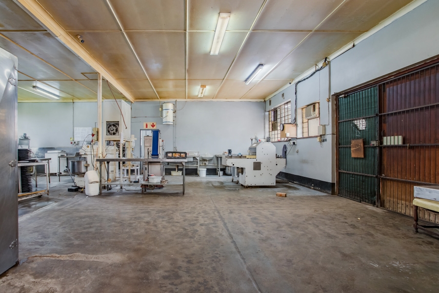 Commercial Property for Sale in Paarl North Western Cape